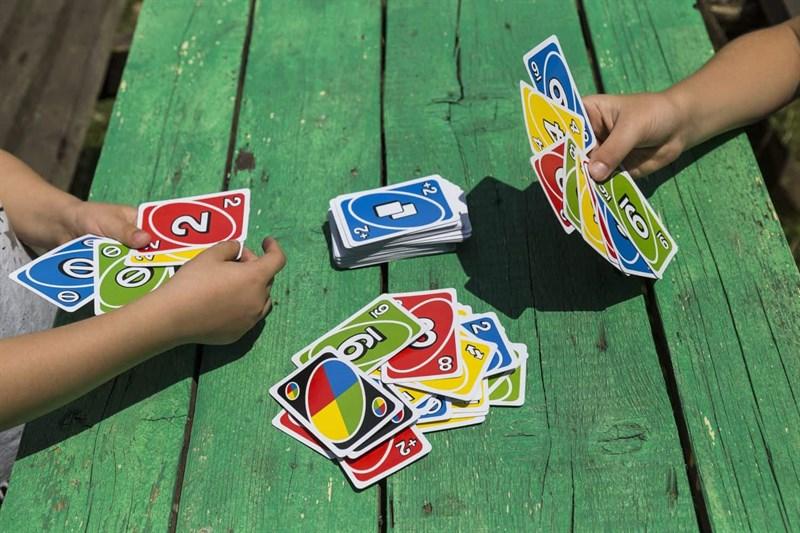 Giới thiệu đôi nét về cách chơi bài Uno