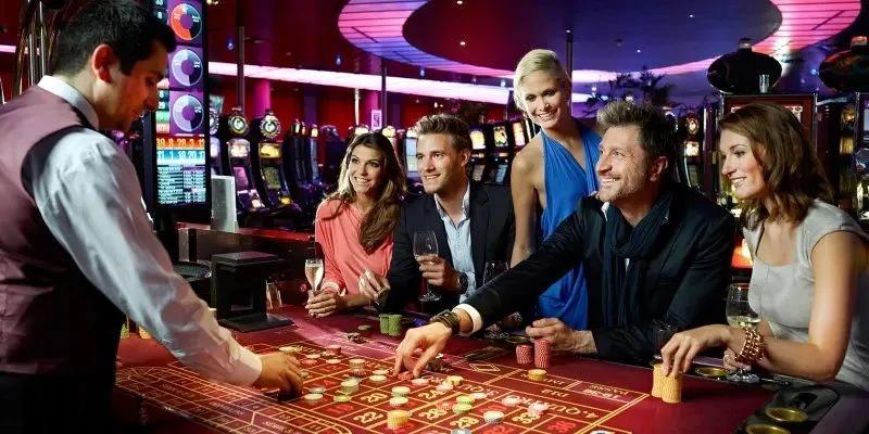 Trách nhiệm hỗ trợ quản lý các trò chơi tại Casino 